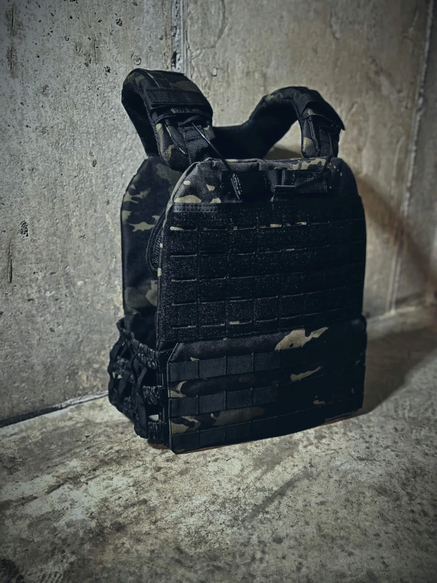 Ataclete Zero Dark Camo Weight Vest/Plate Carrier by ATACLETE