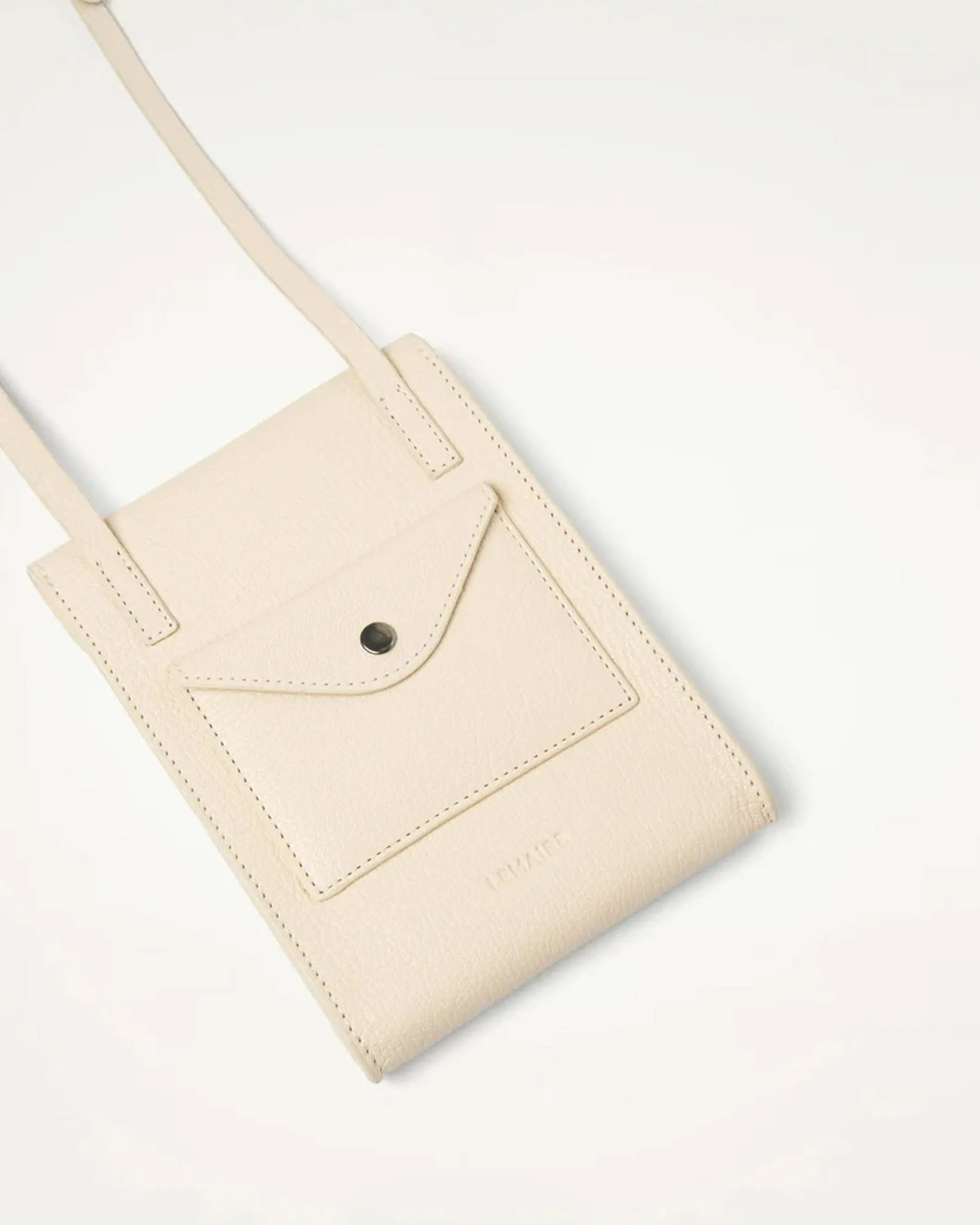 Enveloppe with Strap