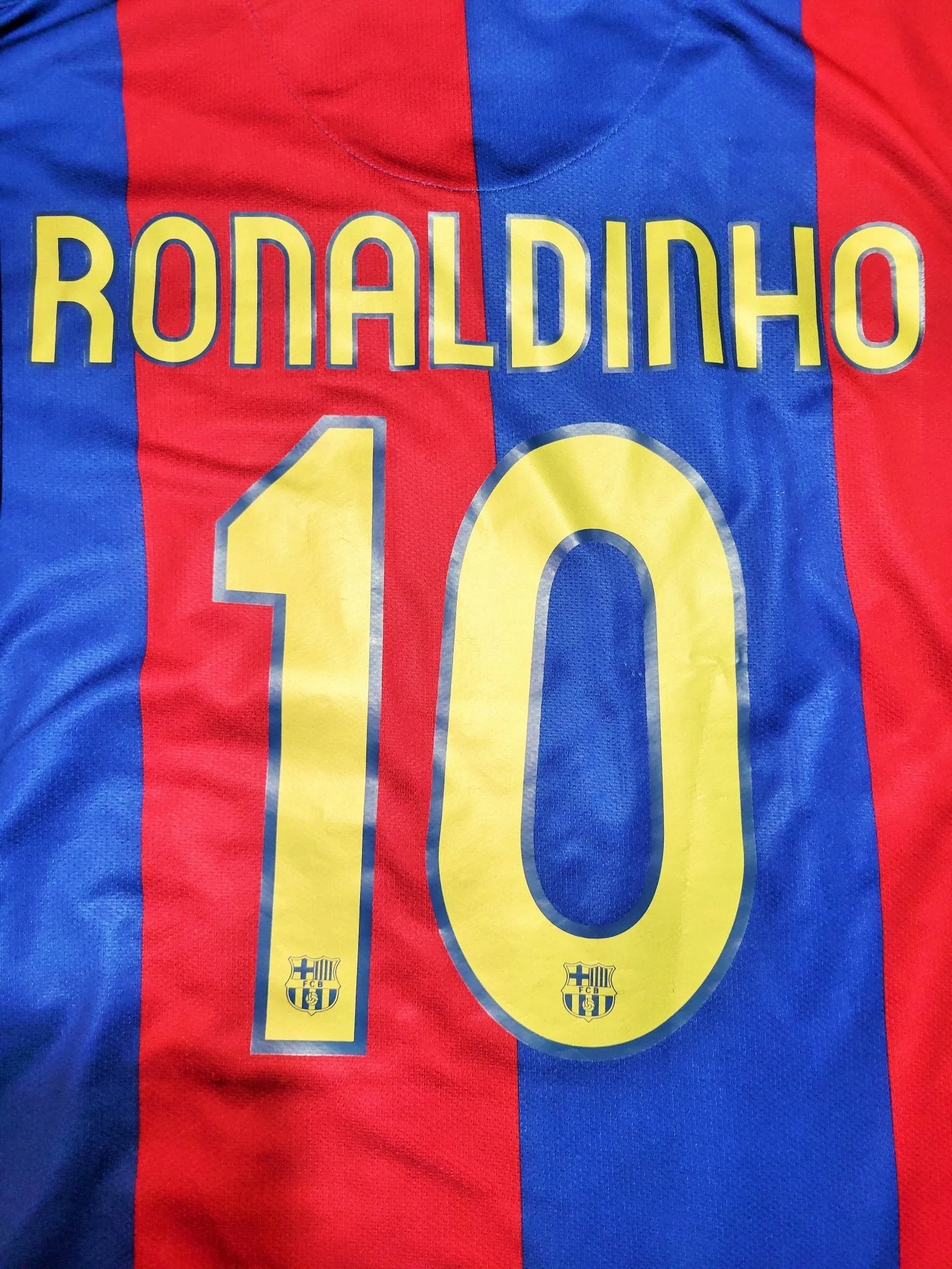 Ronaldinho Barcelona 2006 2007 Home Soccer Jersey Shirt XL SKU# 146980-426